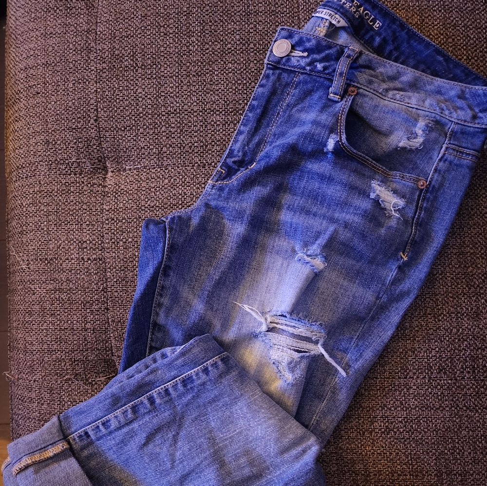 AE Ripped Jeans